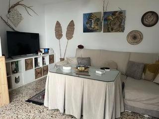 Pis a Sta. Marina - San Andrés - San Pablo - San Lorenzo. Piso en excelente emplazamiento de santa marina con 2 dormitorio