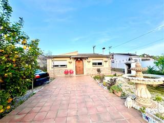 Maison  Santiago barcelo. Casa en venta en urbanización serradalt, alcover  entorno natura