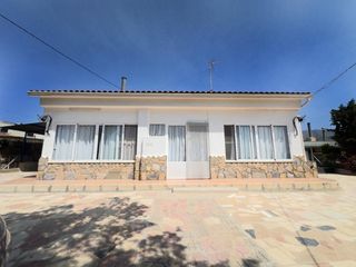 Chalet à Partida lomas gp 2 117. Casa de campo en albatera alicante
