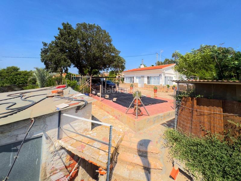 Foto 39fe4425-fbcc-4f21-8b9e-8606b26d6fa0. Chalet dans partida lomas gp.2 117 dans Albatera