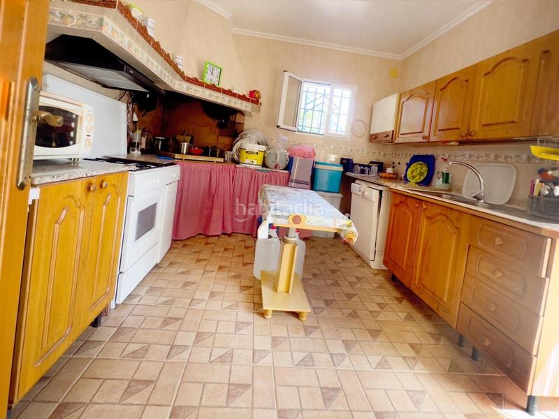 Foto 4f2f33fd-e6a3-4e9b-85bc-06d1ca62ca1e. Chalet dans partida lomas gp.2 117 dans Albatera