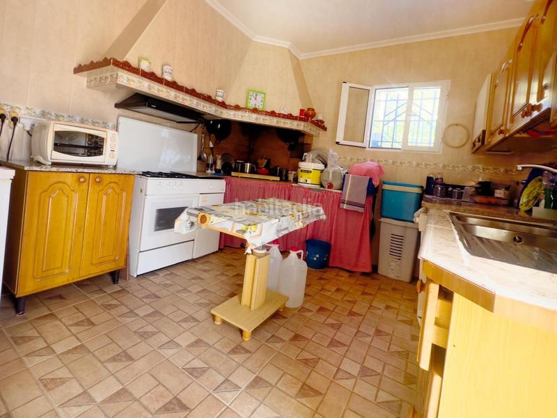 Foto c8637c3f-3cd0-4aa7-aa47-5148fa017077. Chalet dans partida lomas gp.2 117 dans Albatera