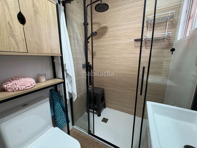 Foto c764e242-ffb7-4fc6-9b65-d39acda3aeb2. Estudi amb aparcament a Los Europeos Torrevieja