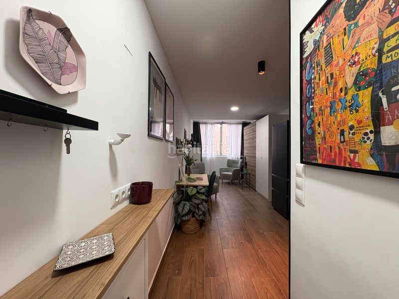 Foto f9c1efaf-d008-49b6-adf1-ce422897248b. Estudi amb aparcament a Los Europeos Torrevieja