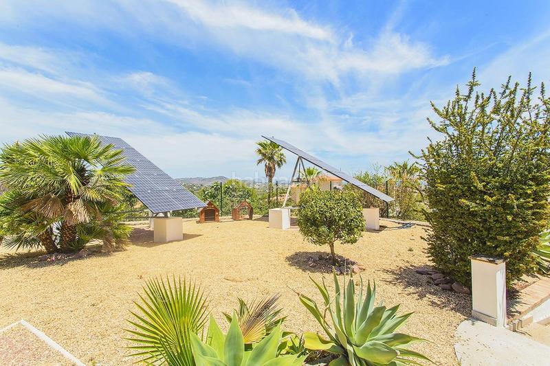 Foto 21fcf63d-f2c4-462f-a6fa-5aacc40cdfbf. Xalet amb calefacció aparcament piscina a Oltamar - Cucarres Calp