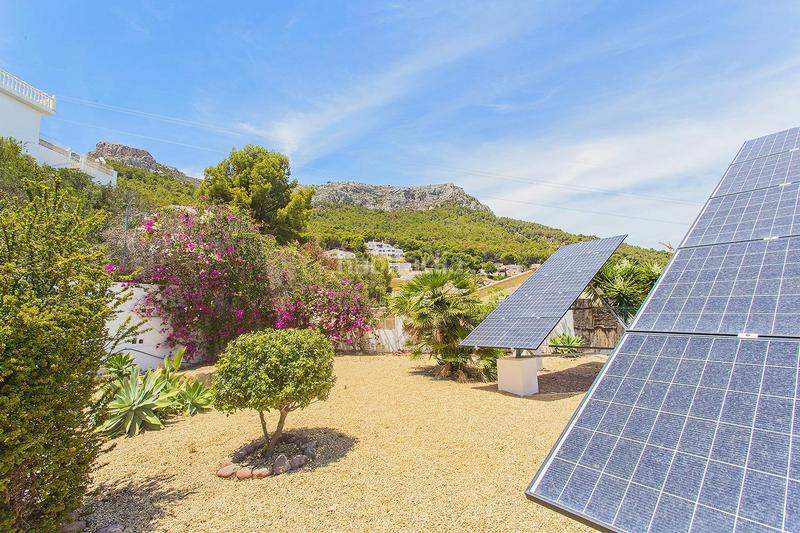 Foto 6c18eb1f-aa53-49eb-942c-9f60f2d85180. Xalet amb calefacció aparcament piscina a Oltamar - Cucarres Calp