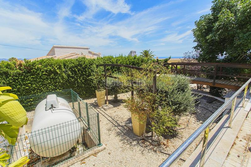 Foto d41d715a-8584-4872-b86c-0bd0a54bcdb5. Xalet amb calefacció aparcament piscina a Oltamar - Cucarres Calp