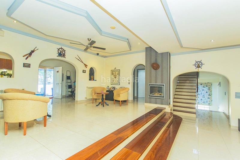 Foto e5363673-1a9b-4db1-aa32-117b23d6696a. Xalet amb calefacció aparcament piscina a Oltamar - Cucarres Calp