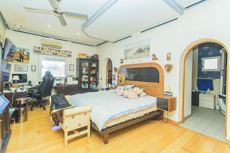 Foto eb6bdd9d-02f2-40fa-9771-e0e0f7aaf6fb. Xalet amb calefacció aparcament piscina a Oltamar - Cucarres Calp