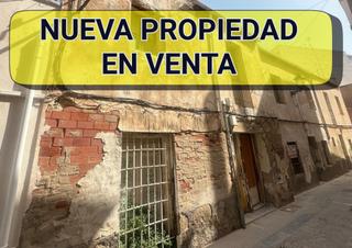 Casa  Calle honda. Construye tu nuevo hogar en el centro de crevillent