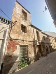 Maison  Calle honda. Construye tu nuevo hogar en el centro de crevillent