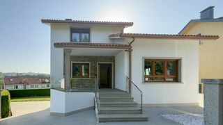 Miete Haus  Calle de rosalía de castro. Alquiler de casa unifamiliar en el centro de sigüeiro  ideal par