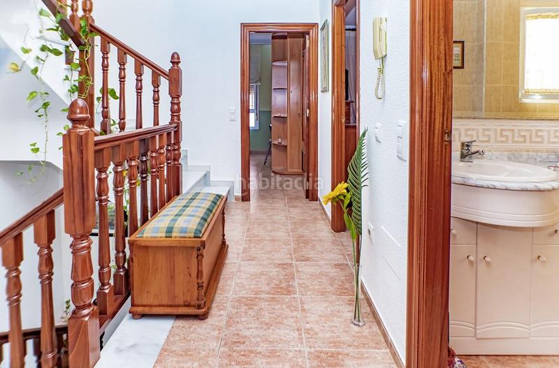 Foto 0e3bf2f2-573f-4e0c-80ae-851f8f77ff3a. Maison avec parking dans El Puerto - La Romanilla Roquetas de Mar