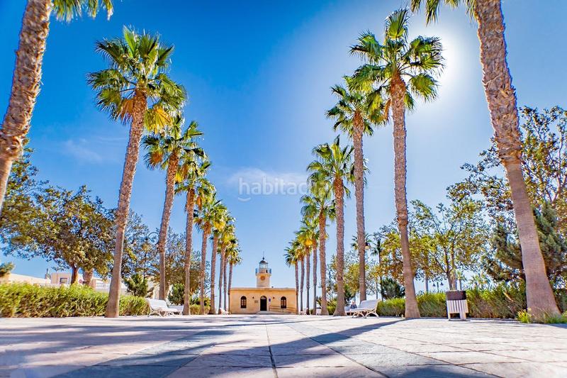 Foto 7014c199-8faa-47b1-b661-701b68f346ad. Maison avec parking dans El Puerto - La Romanilla Roquetas de Mar