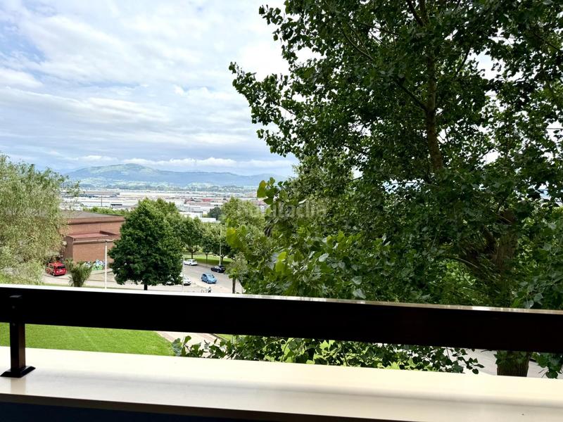 Foto 1e7b2ba7-90fc-45c2-b8bd-0f956f00298c. Pis a calle gerardo diego 1 a Alisal - San Román Santander