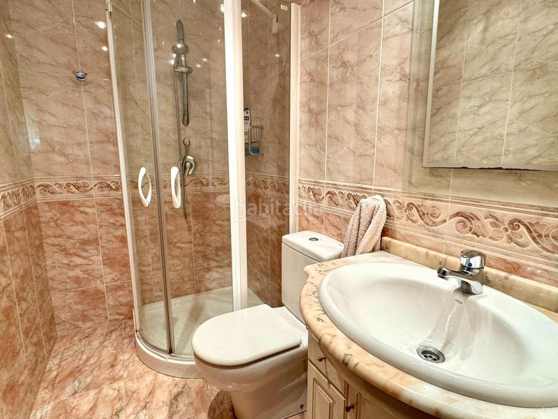 Foto f33e94fe-4059-4f40-816d-64a69f297a44. Pis a calle gerardo diego 1 a Alisal - San Román Santander