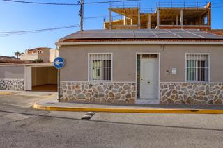 Casa  Calle calle del capitán cortés, 17. Casa de pueblo reformada con piscina en los montesinos