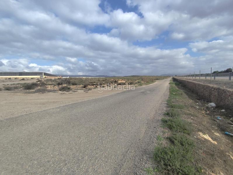 Foto 6d07d22c-a95c-4703-99bf-bb94e59cbb19. Rural plot in San Isidro - Campohermoso Níjar