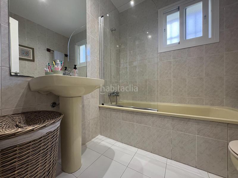 Foto a9246eab-5bda-4432-ad1b-22e681a9cd5b. Piso en calle Nueva Atalaya 3 propiedad en venta en Estepona