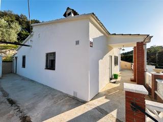 Chalet  Carrer torrent fondo, del. Casa reformada a estrenar con parcela de 700 m2 en vacarisses