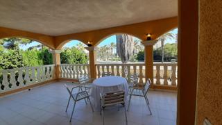 Chalet  Veneziola e (manga). Exclusiva villa junto al mar con acceso directo al agua
