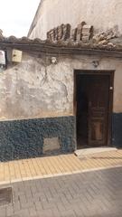 Casa adosada en Calle calle de melchor ballesta 73. Casa planta baja para reformar