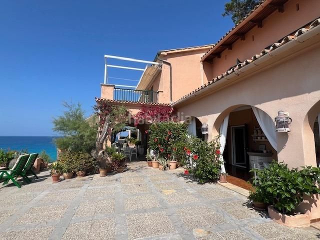 Foto 0d024cab-ca71-473e-8fac-b20534e36eaa. Casa amb piscina a Cala Sant Vicenç Pollença