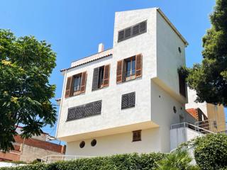 Casa  Carrer s miquel. Casa en alcanar con vistas espectaculares al mar
