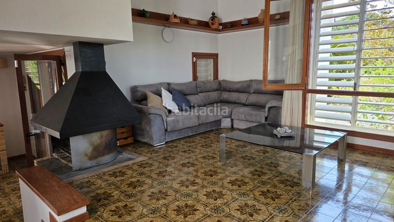 Foto 6b5f820a-9c22-47be-bcf0-dcee27b20b6e. Casa amb calefacció aparcament piscina a Riells Escala (L´)