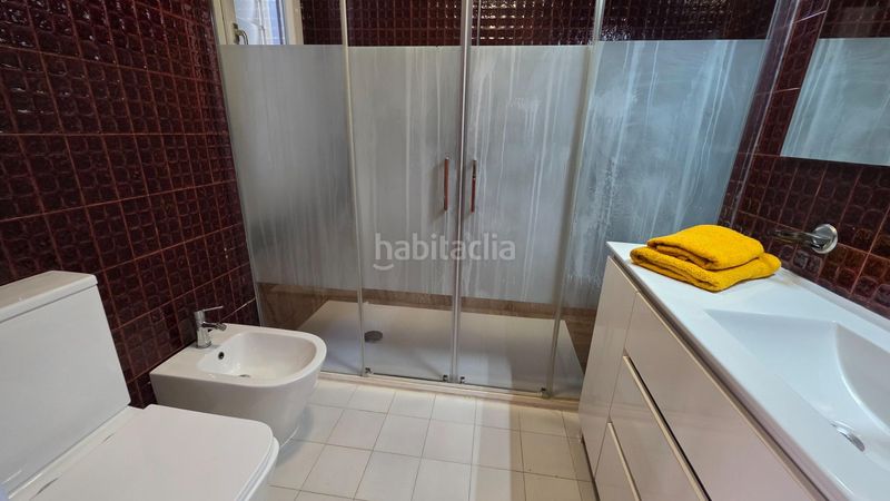 Foto 6e453a65-00e4-42c7-b7cd-97d60e4d7ccc. Casa amb calefacció aparcament piscina a Riells Escala (L´)