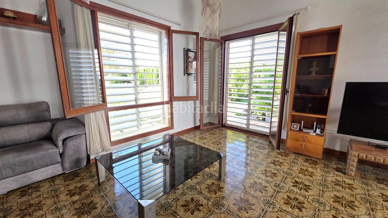 Foto 83c1580e-9daf-4eac-a91b-8192d2f140d0. Casa amb calefacció aparcament piscina a Riells Escala (L´)