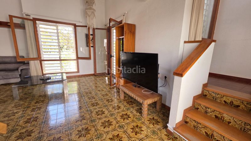 Foto 99e7b02a-c4f7-4966-a7ea-5a0a0d3f351c. Casa amb calefacció aparcament piscina a Riells Escala (L´)