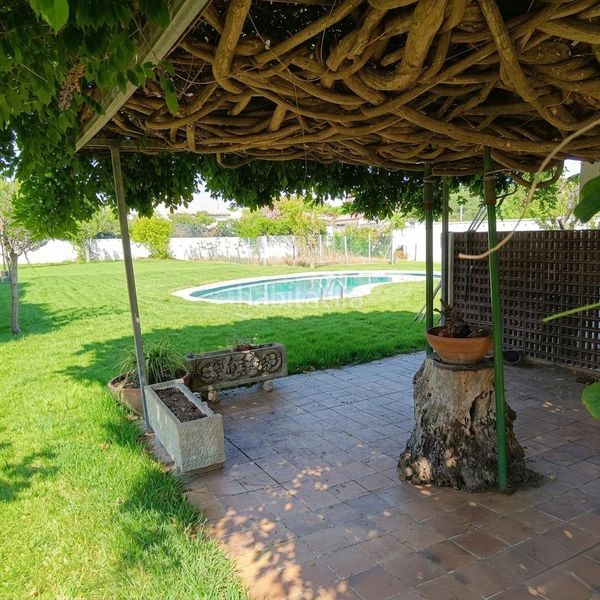 Foto acfc9e41-877b-4aed-a4b4-40a04650d86c. Casa amb calefacció aparcament piscina a Riells Escala (L´)