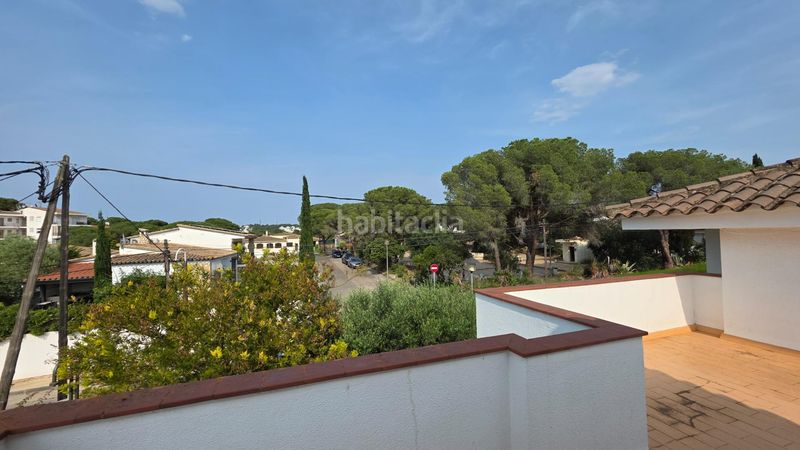 Foto de262d8b-ca5c-46bb-af49-0f42e2cdd6c7. Casa amb calefacció aparcament piscina a Riells Escala (L´)