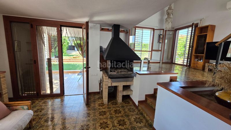 Foto fa46dbed-dfd7-4324-9ed7-e954736f4577. Casa amb calefacció aparcament piscina a Riells Escala (L´)