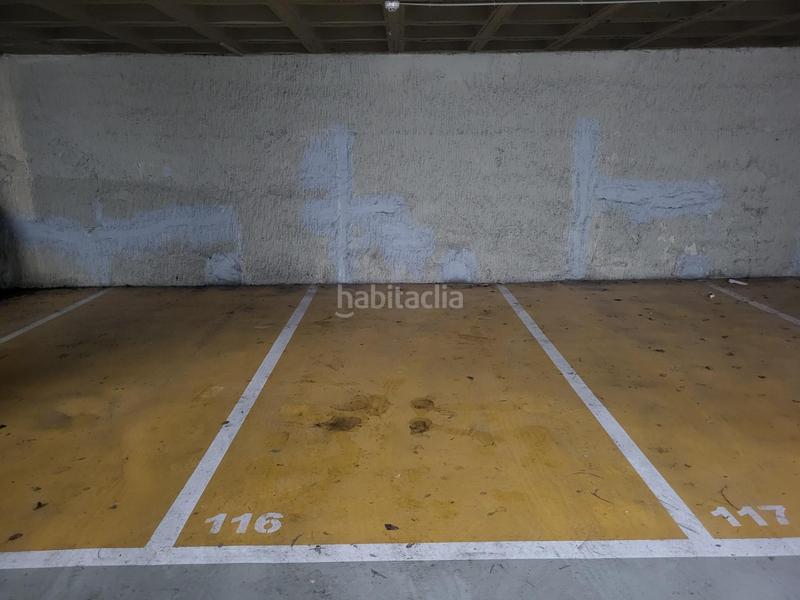 Foto 5c72f9a0-805a-4931-930a-9095f3bdb874. Posto auto in Sant Pau Valencia