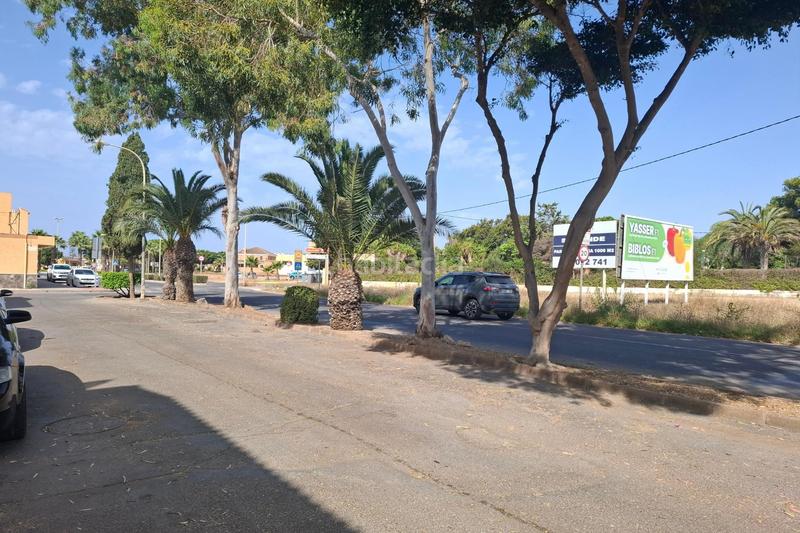 Foto 4cf3cf23-5fdf-45e9-97b2-24918ebd4499. Casa  con gran potencial en zona tranquila terraza, azotea y garaje en Ejido (El)