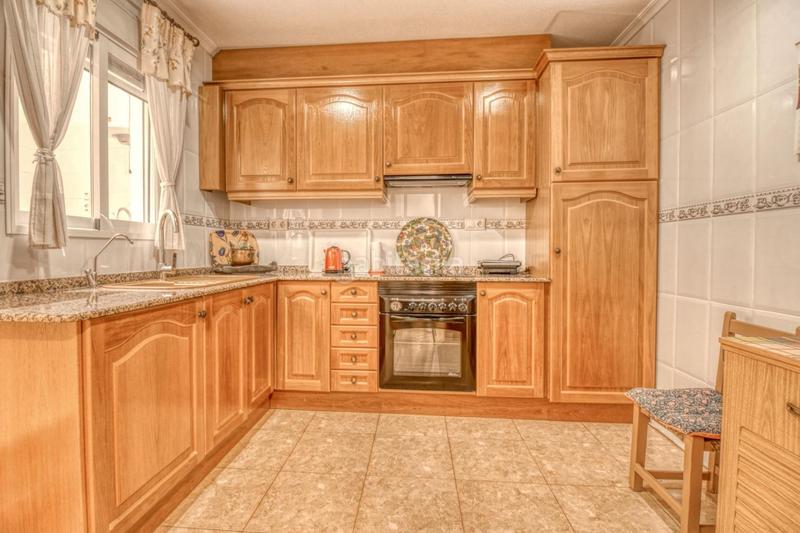 Foto 7f5bea8e-eda6-4b18-9f4f-3e0482bc6fba. Chalet avec parking dans Albatera