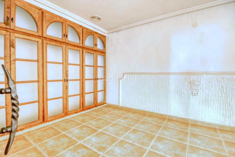 Foto d7bc10af-3fff-45f1-aa82-8c337d2d6894. Casa a Albatera