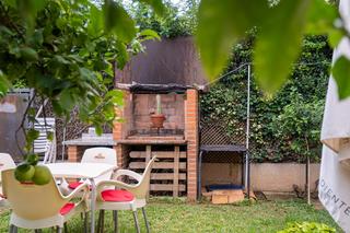Casa adossada en El Grao. Dile hola al jardin, la piscina y la vida que siempre soaste ce
