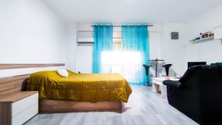 Estudi  Calle sagunto. En venta estudio con balcn en almera capital