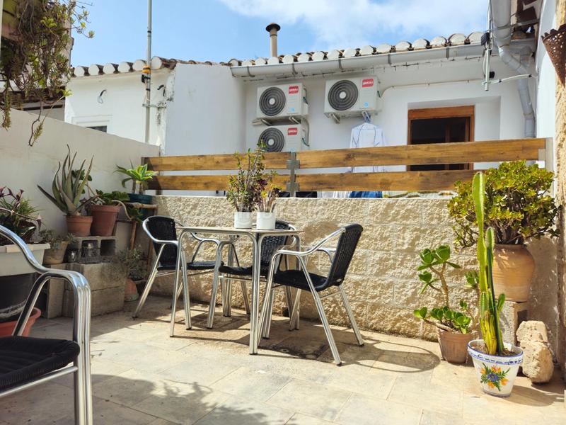 Foto 6754d68f-83bc-4b38-9369-8f533437d1a6. Casa espectacular dúplex en el corazón de dènia en Dénia