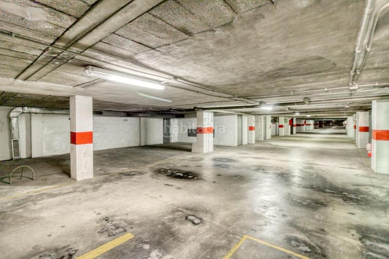 Foto 21e251ec-2c0a-445d-97da-7c6165f5ec43. Aparcament cotxe a Calas Santiago Bernabeu Santa Pola