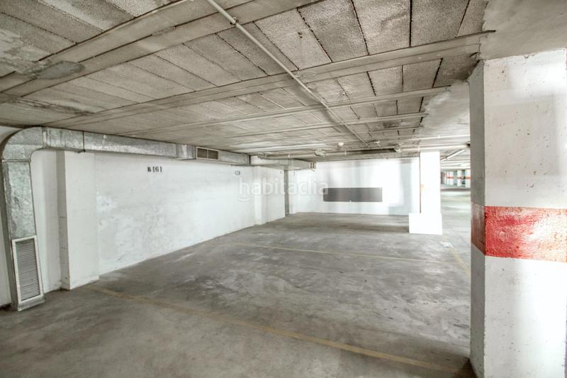 Foto 5cf7bca9-f081-4884-82c1-2b4176305add. Aparcament cotxe a Calas Santiago Bernabeu Santa Pola