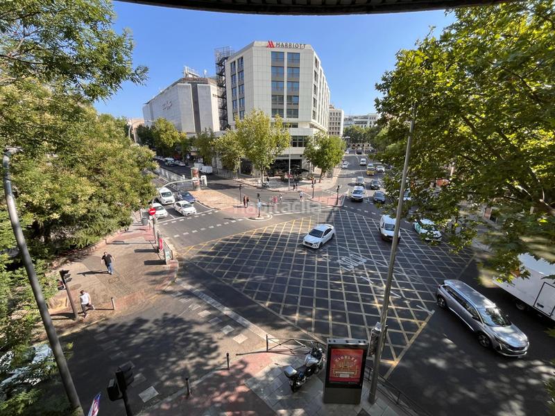 Foto 0cd37d52-d6cf-46bc-99e8-337dab9acc01. Affitto ufficio con parcheggio in Argüelles Madrid