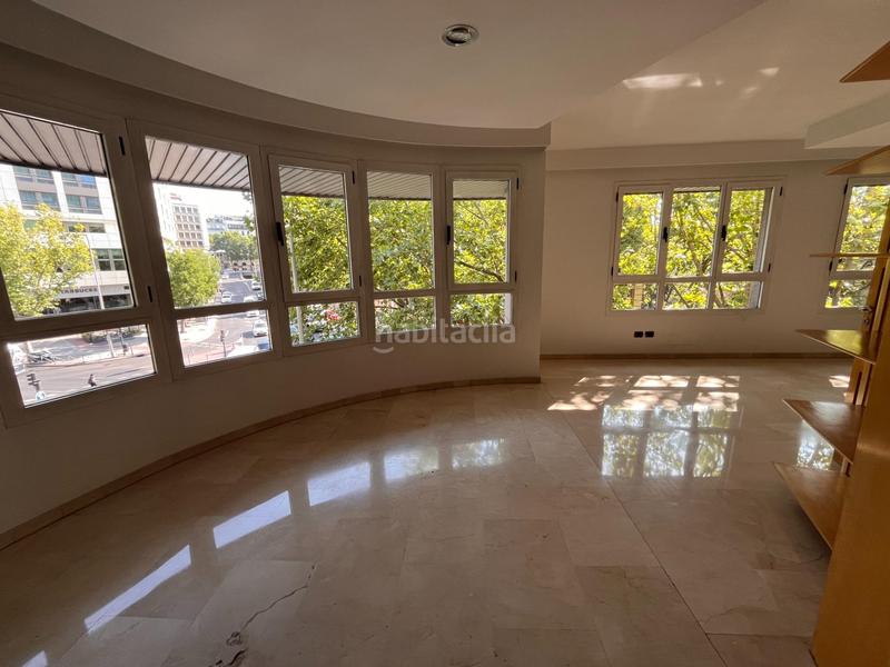 Foto 735fd224-8f3c-4a0f-ba9c-90bca94e2dd2. Lloguer oficina amb aparcament a Argüelles Madrid