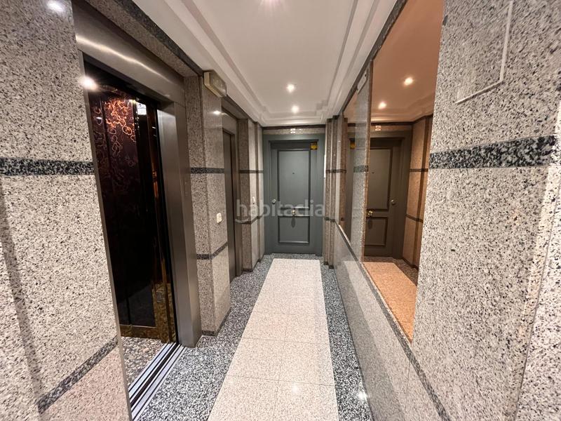 Foto cac86ffc-7a37-4688-bc71-2fa488157598. Lloguer oficina amb aparcament a Argüelles Madrid