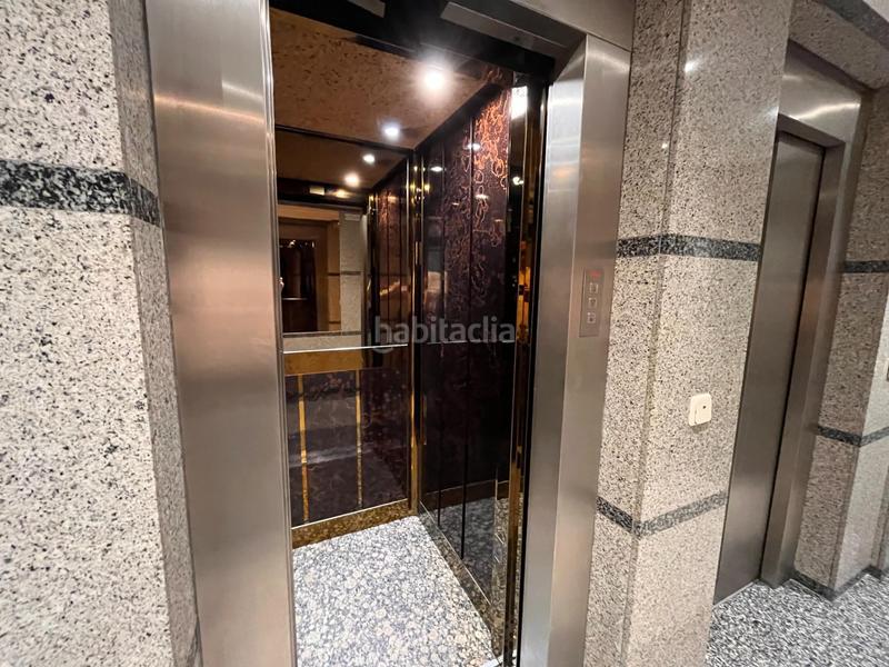 Foto 5eb82ced-efa4-4345-a91a-56b862a52e96. Location bureau avec parking dans Argüelles Madrid