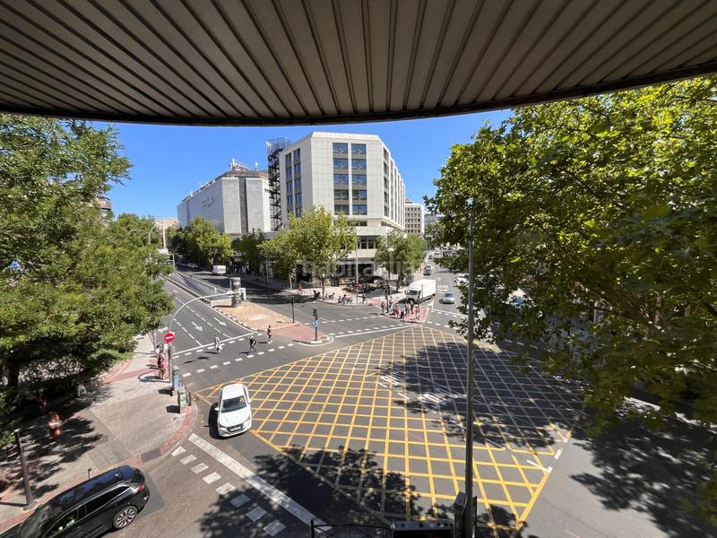 Foto a9ac3d4e-16a1-4caa-a3ed-a7b2cc19f3b6. Location bureau avec parking dans Argüelles Madrid