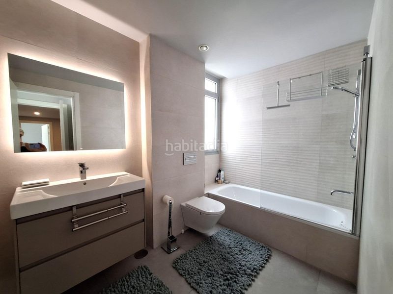 Foto e3054e66-004a-4d97-bd18-999160ff154c. Pis amb calefacció aparcament piscina a Real de Zaragoza Marbella